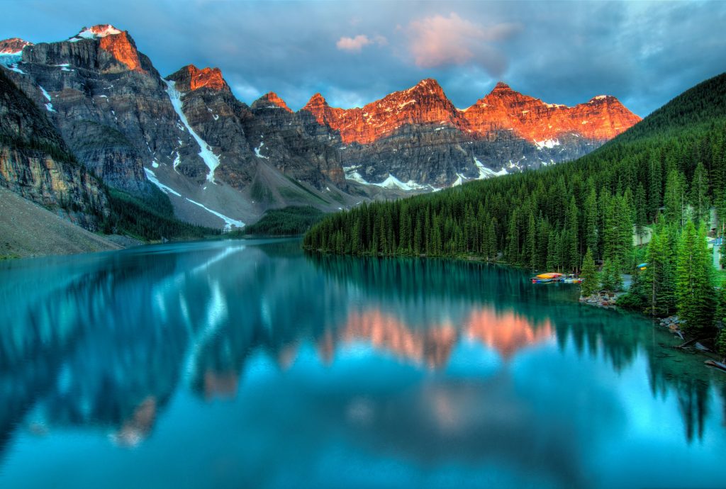 Image of lake in Rockies Mountains reflecting the mountain peaks in the lake during sunset.
Image represent Operational Effectiveness